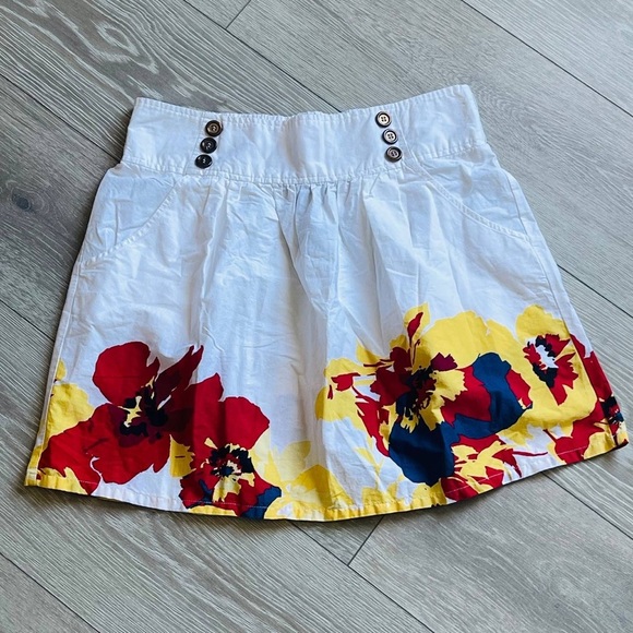 Susie Rose Other - Susie Rose Girl’s Floral Skater Short Skirt  XL 15-17 Elastic Waist with Pockets